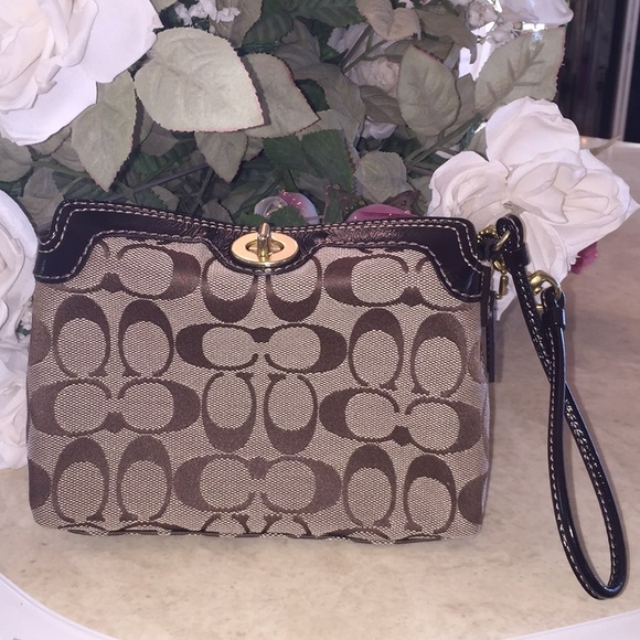 Coach Handbags - AUTHENTIC COACH WRISTLET